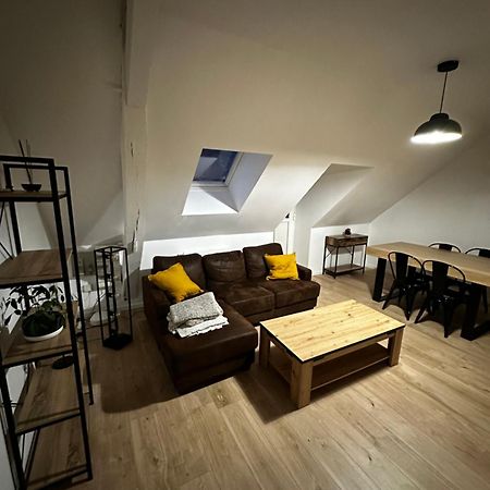La Nouvelle Ecole Apartment Ruillé-en-Champagne Екстериор снимка